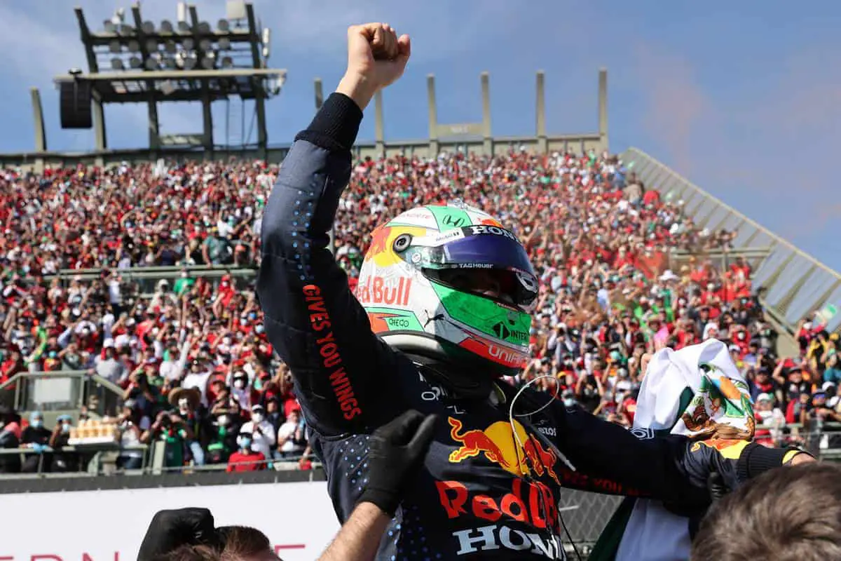 Περέζ GP Μεξικού F1 2021 ήρωας της πατρίδας του