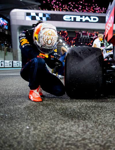 MAX VERSTAPPEN è il nuovo campione del mondo di F1 2021!