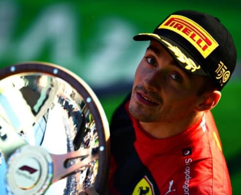 F1 2022 GP d'Australie commentaires et analyses Lecerc gagne Verstappen est éliminé.